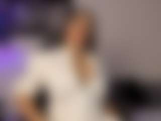 Adri Rogers's Live Sex Cam Show