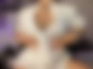 Adri Rogers's Live Sex Cam Show