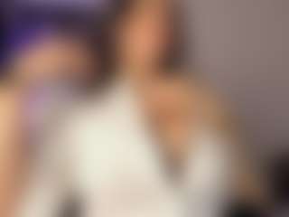 Adri Rogers's Live Sex Cam Show