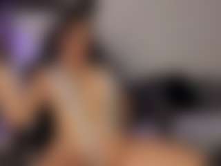 Adri Rogers's Live Sex Cam Show