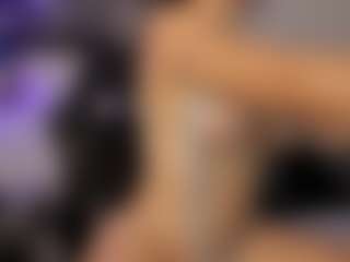 Adri Rogers's Live Sex Cam Show