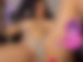 Adri Rogers's Live Sex Cam Show