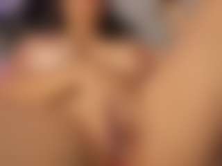 Adri Rogers's Live Sex Cam Show
