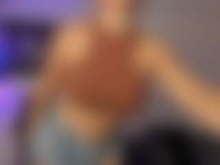 Adri Rogers's Live Sex Cam Show
