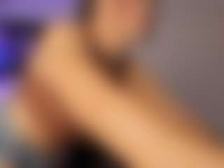 Adri Rogers's Live Sex Cam Show