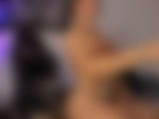 Adri Rogers's Live Sex Cam Show