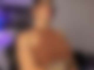 Adri Rogers's Live Sex Cam Show
