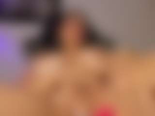Adri Rogers's Live Sex Cam Show