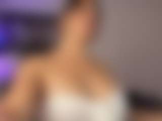 Adri Rogers's Live Sex Cam Show