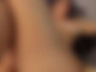 Adri Rogers's Live Sex Cam Show