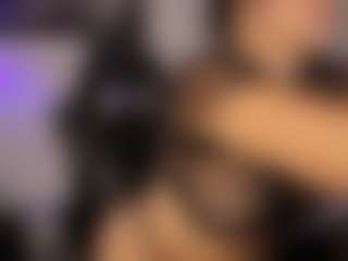 Adri Rogers's Live Sex Cam Show