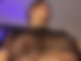 Adri Rogers's Live Sex Cam Show