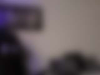 Adri Rogers's Live Sex Cam Show