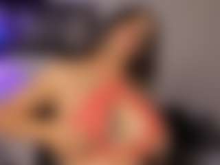 Adri Rogers's Live Sex Cam Show