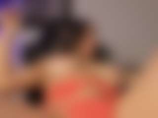Live cam show with Adri Rogers - Brown Eyes on Latina Girls