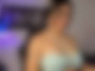 Live cam show with Adri Rogers - Tattoos on Latina Girls