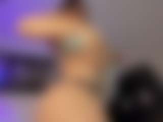 Adri Rogers's Live Sex Cam Show
