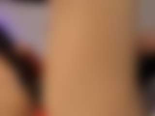 Adri Rogers's Live Sex Cam Show
