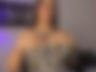 Adri Rogers's Live Sex Cam Show