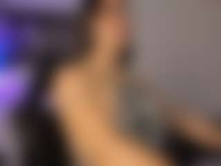 Adri Rogers's Live Sex Cam Show
