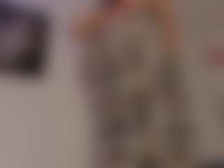 Adri Rogers's Live Sex Cam Show