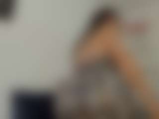 Adri Rogers's Live Sex Cam Show