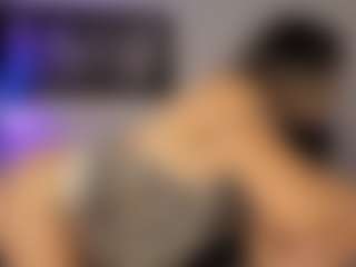 Adri Rogers's Live Sex Cam Show