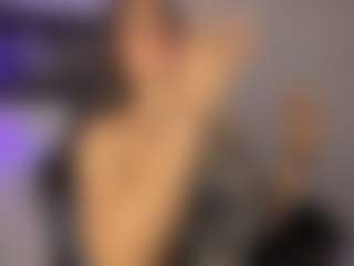 Adri Rogers's Live Sex Cam Show