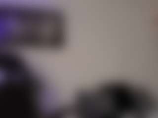 Adri Rogers's Live Sex Cam Show
