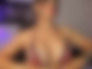 Adri Rogers's Live Sex Cam Show