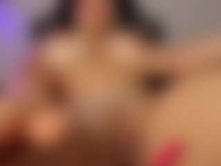 Adri Rogers's Live Sex Cam Show