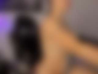 Adri Rogers's Live Sex Cam Show
