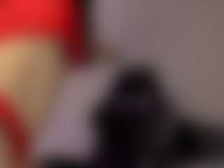 Adri Rogers's Live Sex Cam Show