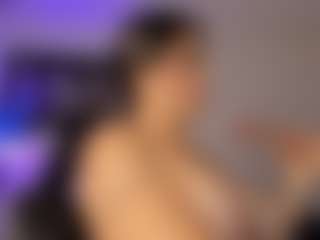 Adri Rogers's Live Sex Cam Show