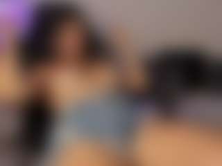Adri Rogers's Live Sex Cam Show