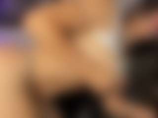 Live cam show with Adri Rogers - Brown Eyes Big Tits on Camsoda
