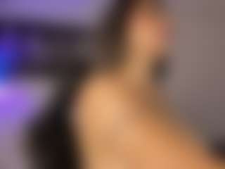 Adri Rogers's Live Sex Cam Show