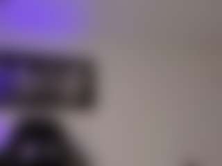 Adri Rogers's Live Sex Cam Show