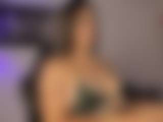 Adri Rogers's Live Sex Cam Show