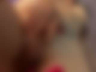 Adri Rogers's Live Sex Cam Show