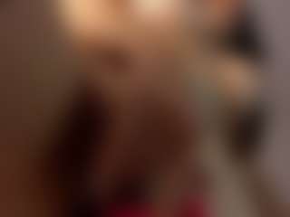 Adri Rogers's Live Sex Cam Show