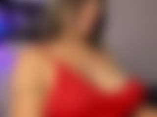 Adri Rogers's Live Sex Cam Show