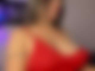 Adri Rogers's Live Sex Cam Show
