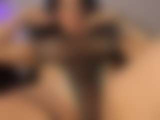 Adri Rogers's Live Sex Cam Show
