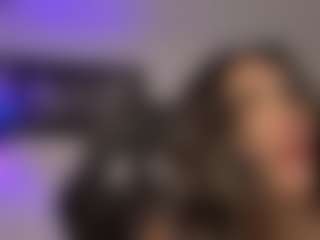 Adri Rogers's Live Sex Cam Show