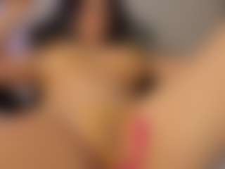 Adri Rogers's Live Sex Cam Show