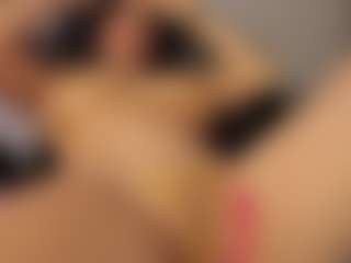 Adri Rogers's Live Sex Cam Show