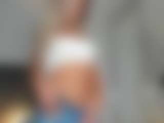 xoanax's Live Sex Cam Show