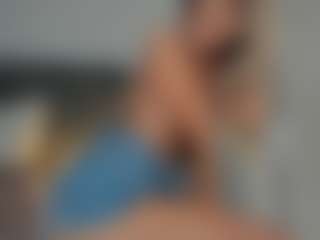 xoanax's Live Sex Cam Show