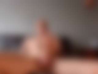 Live cam show with Moggleflop - Orgasm on Milfs Live